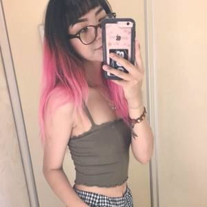 Meet your Posher, Candice